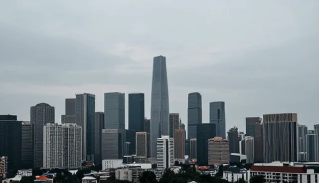 提示词大全一键生成：选型建议与使用技巧